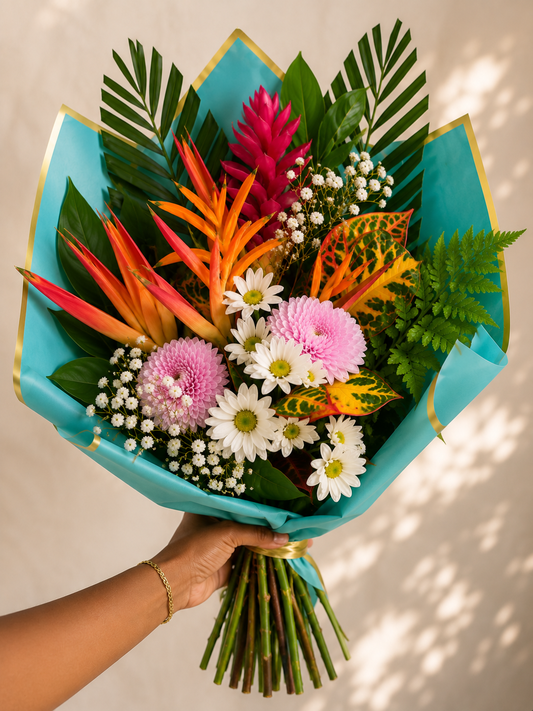 Lagon Tropical — bouquet exotique livré à Sada, Mayotte